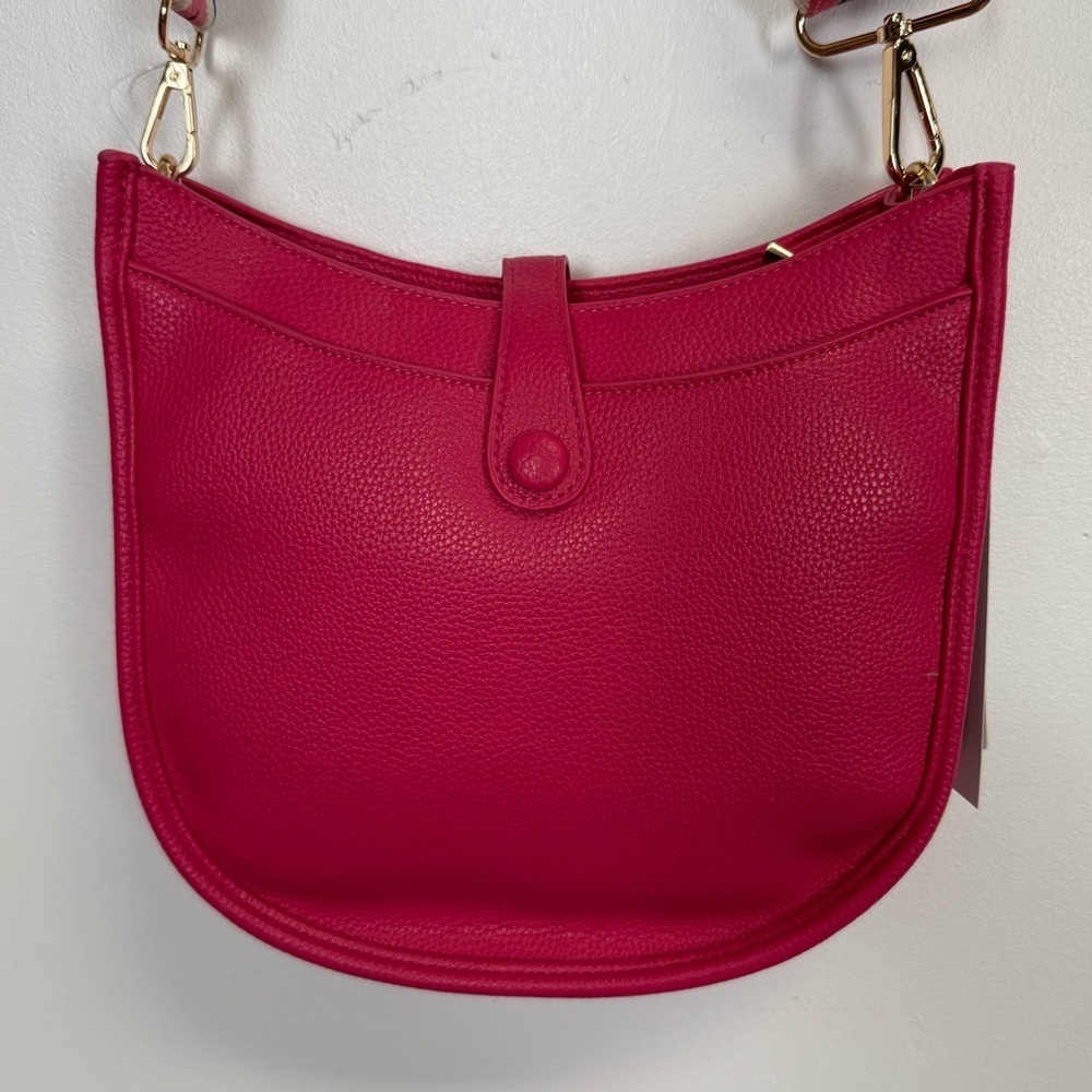 Calin Collection Pink Crossbody Purse Vegan Leather PETA Approved Bag NWT NEW - Picture 4 of 12